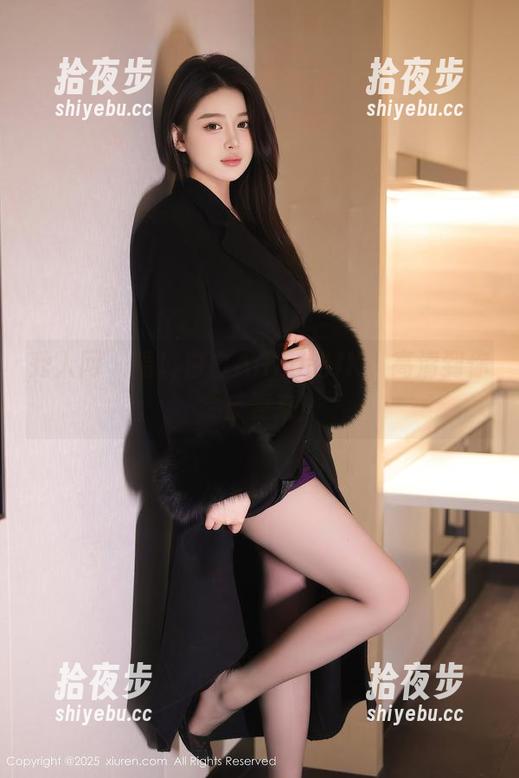秀人网-白白Alina 秀人网 - 看!白白Alina的JK,高清到你会反复来!