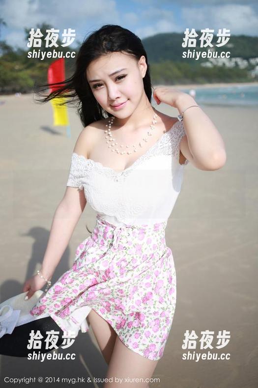 美媛馆-伊雨蔓Fiona 美媛馆 - 伊雨蔓Fiona穿着睡衣的日常,看的我也想换了!