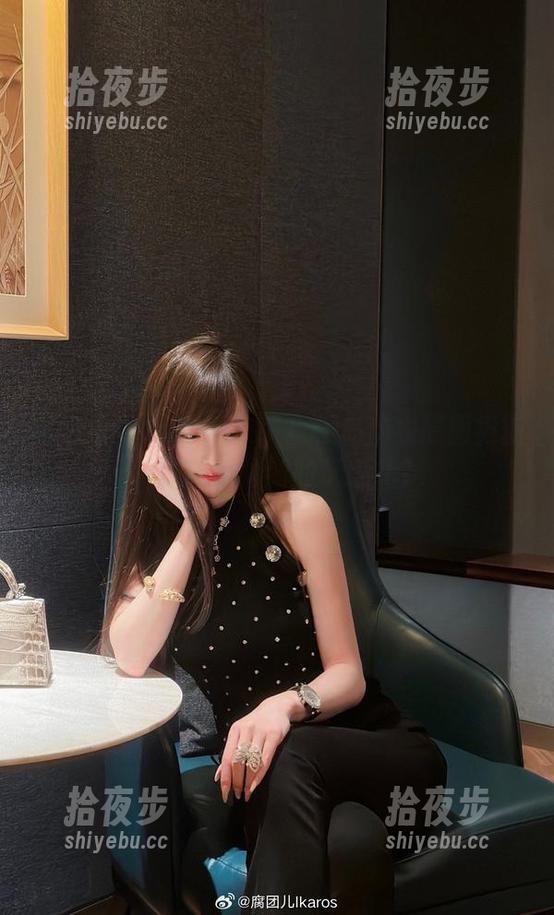 腐团儿Ikaros 腐团儿Ikaros又来了!樱岛麻衣原图更新,这回有啥新的玩意儿?