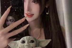 腐团儿Ikaros，带来了什么新奇的？玛修·基列莱特的写真集，分享准没错。