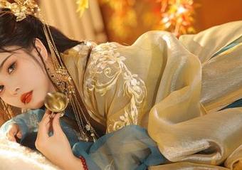 白色猫耳头饰图包：苏嫣嫣阿姨又来了，喵呵呵～