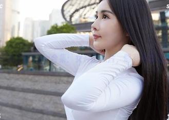 蜜桃社 – 桃乃香Tina合集：女神的照片，略有些羞涩的美感。