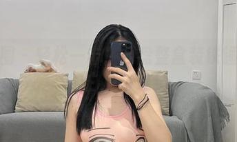 微密圈 – 轻松一击！网盘整盒装铁锤姐姐的白色传说！