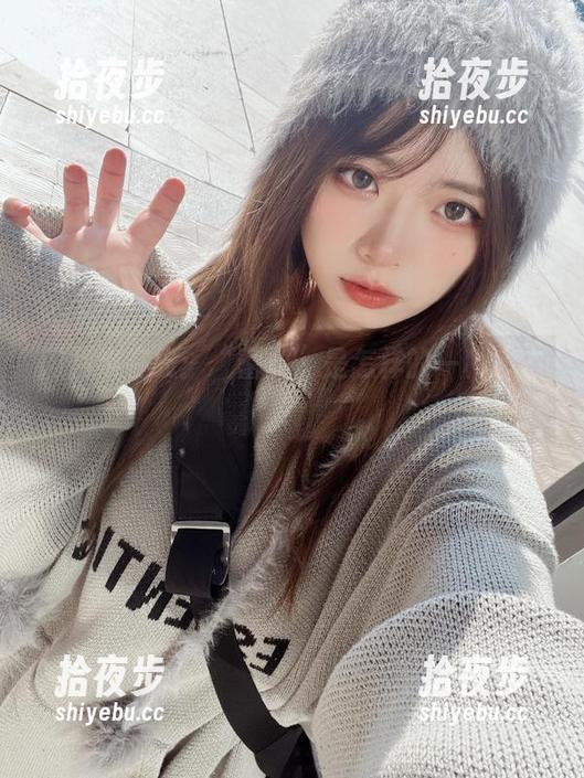 闪月半 闪月半在线:“蕾丝”是怎样的一种心态?