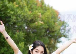 魅妍社 – 女人的心思你永远都不能懂——就到萌奈子的定制女仆写真中去体会一番。